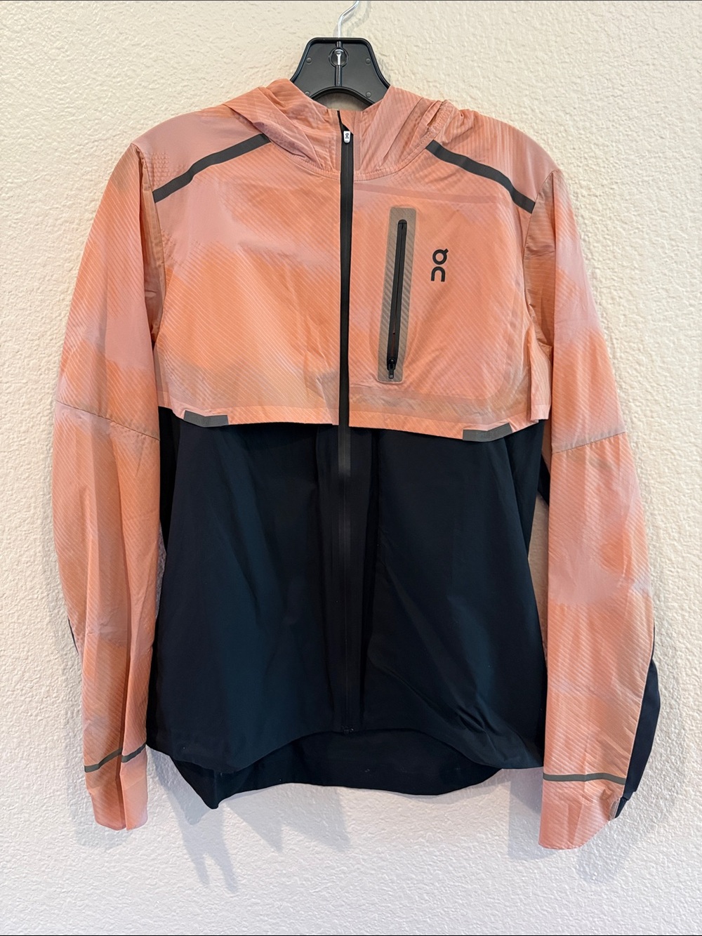 On Running Weather Jacket